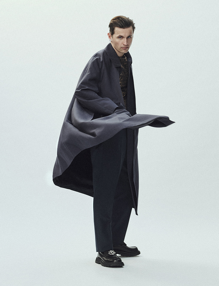 BEHIND THE BLINDS - Photography by LAURENT HUMBERT